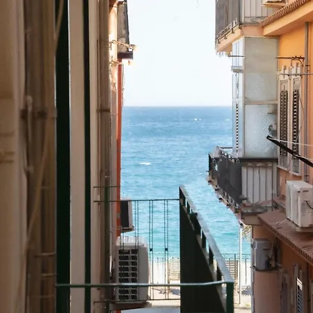Taomare Apartment Mazzeo